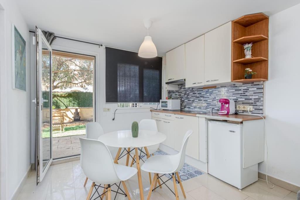 Casita Con Jardin, Bbq, Wifi, Centro Y Playa Vila Empuriabrava Exterior foto